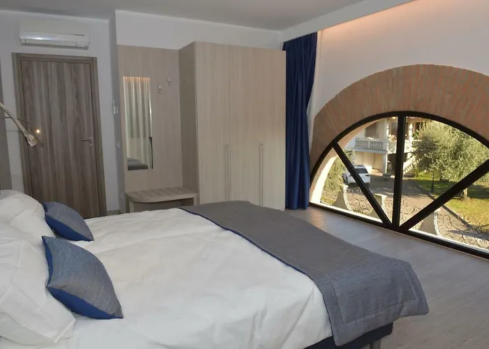 Al Barcon 公寓式酒店 Sarcedo